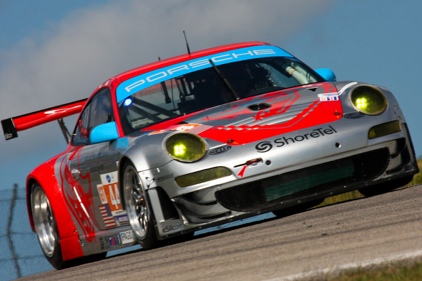 Car_44-Flying-Lizard-Motorsports-Porsche_911_GT3_RSR