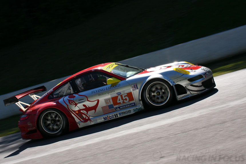 Car_45-Flying-Lizard-Motorsports-Porsche_911_GT3_RSR