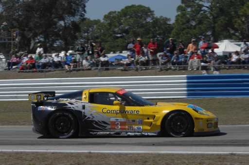 Car_3-Corvette-Racing-Corvette_C6_R