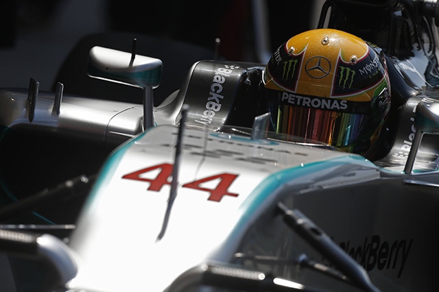 Lewis-Hamilton-6